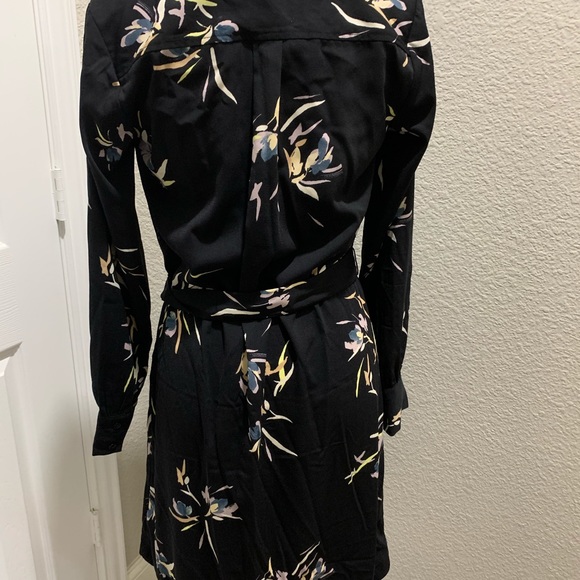 Dress - Picture 3 of 5